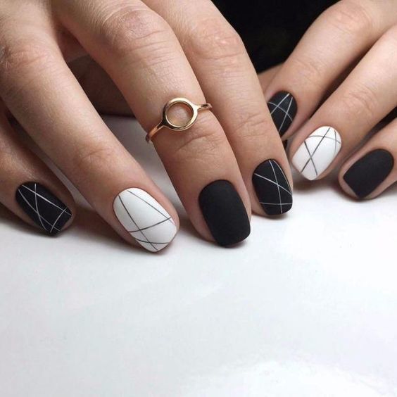 Trung tâm dạy nghề nail cơ bản nâng cao trọn gói chuyên nghiệp giá rẻ tphcm