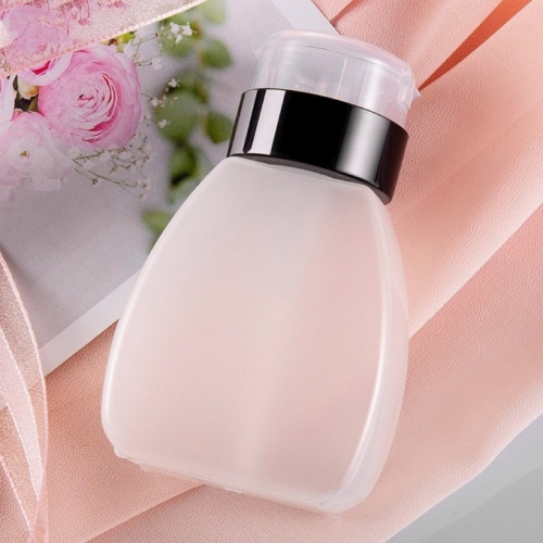 Bình đựng nước tẩy móng 250ml N069