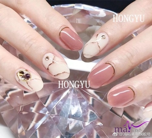 Đá kim cương chụp hình nail N0690